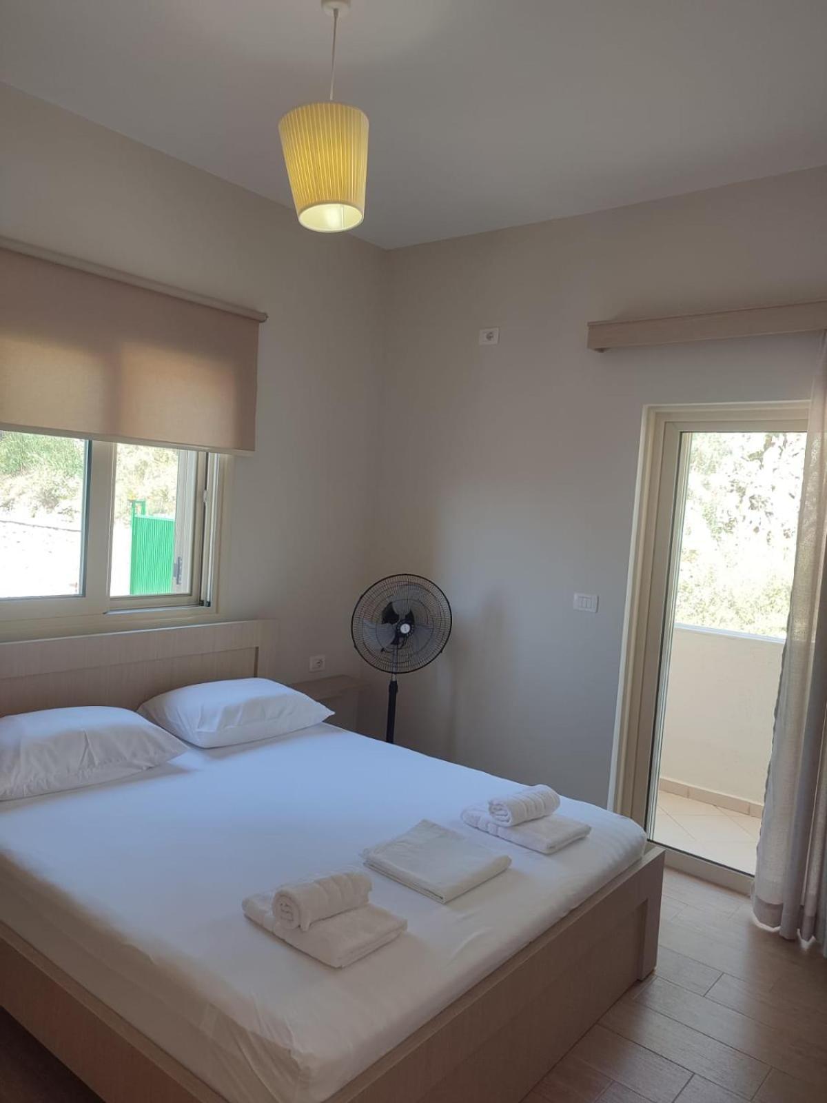 Cimi Apartments Sarande Exterior photo